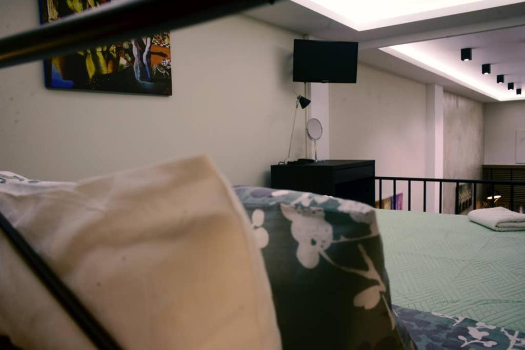 Στούντιο Στο Κέντρο Της Πόλης. Apartment Volos Bagian luar foto