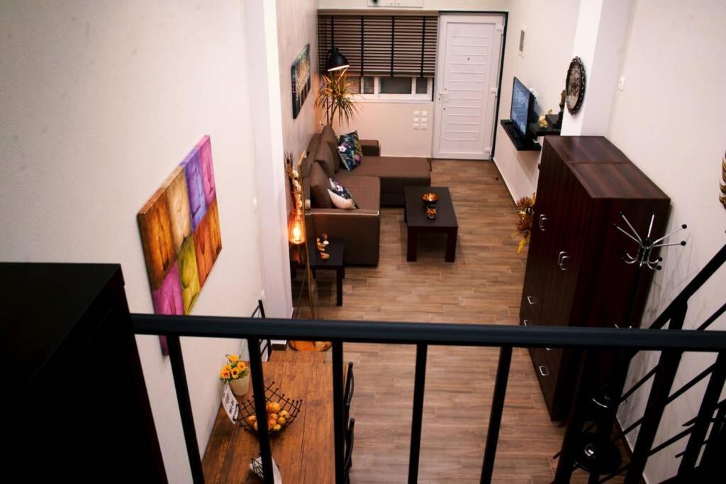 Στούντιο Στο Κέντρο Της Πόλης. Apartment Volos Bagian luar foto