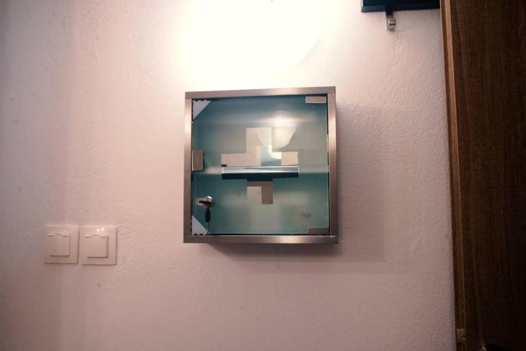 Στούντιο Στο Κέντρο Της Πόλης. Apartment Volos Bagian luar foto